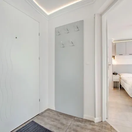 Apartament Nowoczesny, Wygodny, Blisko Plaży, Cisza *