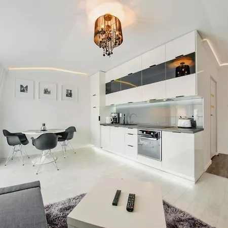 Apartament Nowoczesny, Wygodny, Blisko Plaży, Cisza
